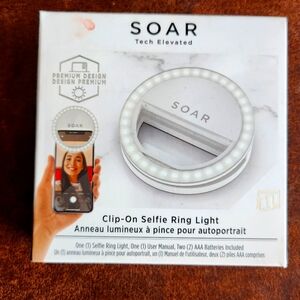 SOAR Clip-On Selfie Ring Light